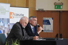 Prof. dr hab inż. Marek Gosztyła oraz Prof. dr hab. inż. arch. Zbigniew Zuziak