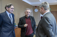 Od lewej: mgr inż. arch. A. Sapeta, prof. T. Siwowski, prof. P. Koszelnik