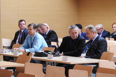 Uczestnicy konferencji w trakcjie dyskusji